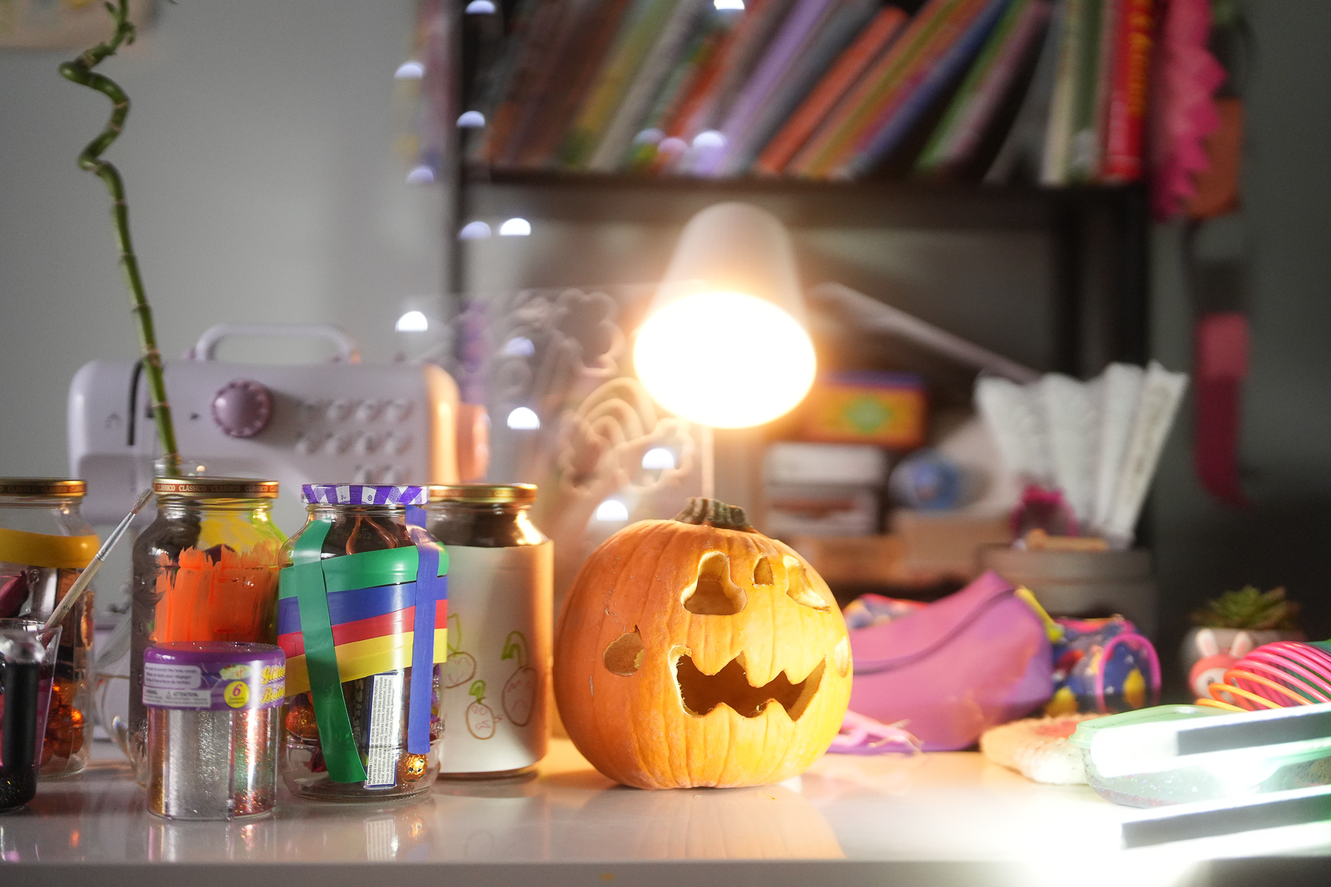 Sony A7 IV E-Front Curtain Shutter Comparison — How it Affects Bokeh