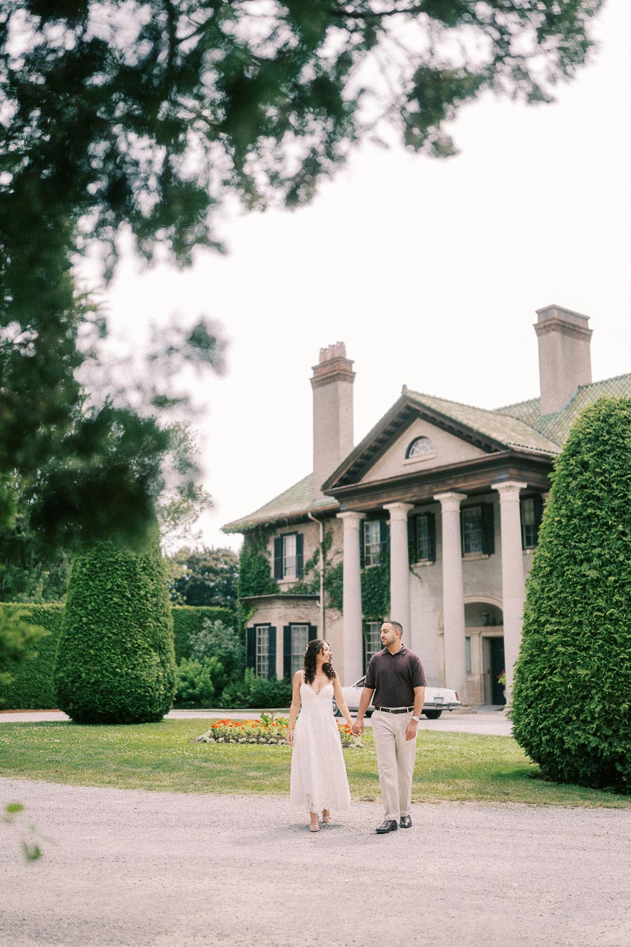 Parkwood Estate Engagement Photoshoot