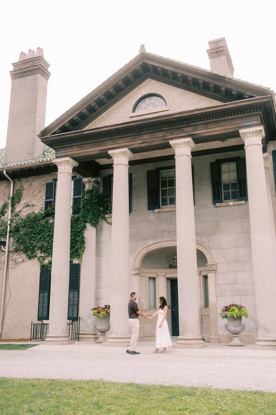 Parkwood Estate Engagement Photoshoot