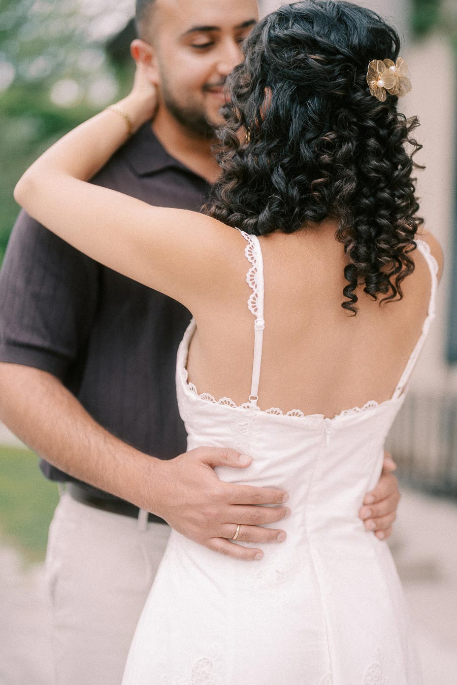 Parkwood Estate Engagement Photoshoot