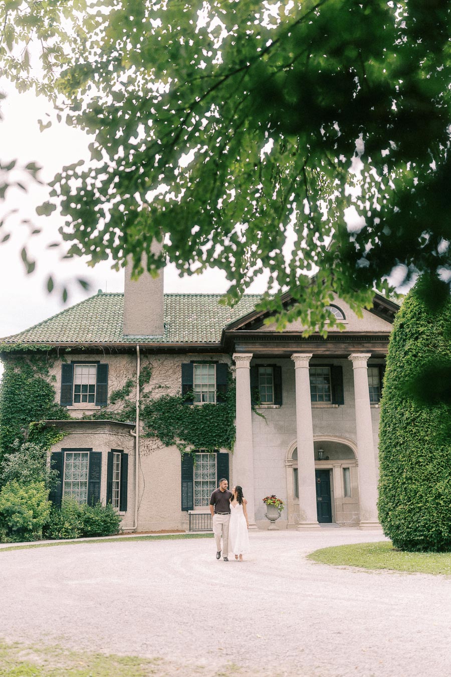 Parkwood Estate Engagement Photoshoot