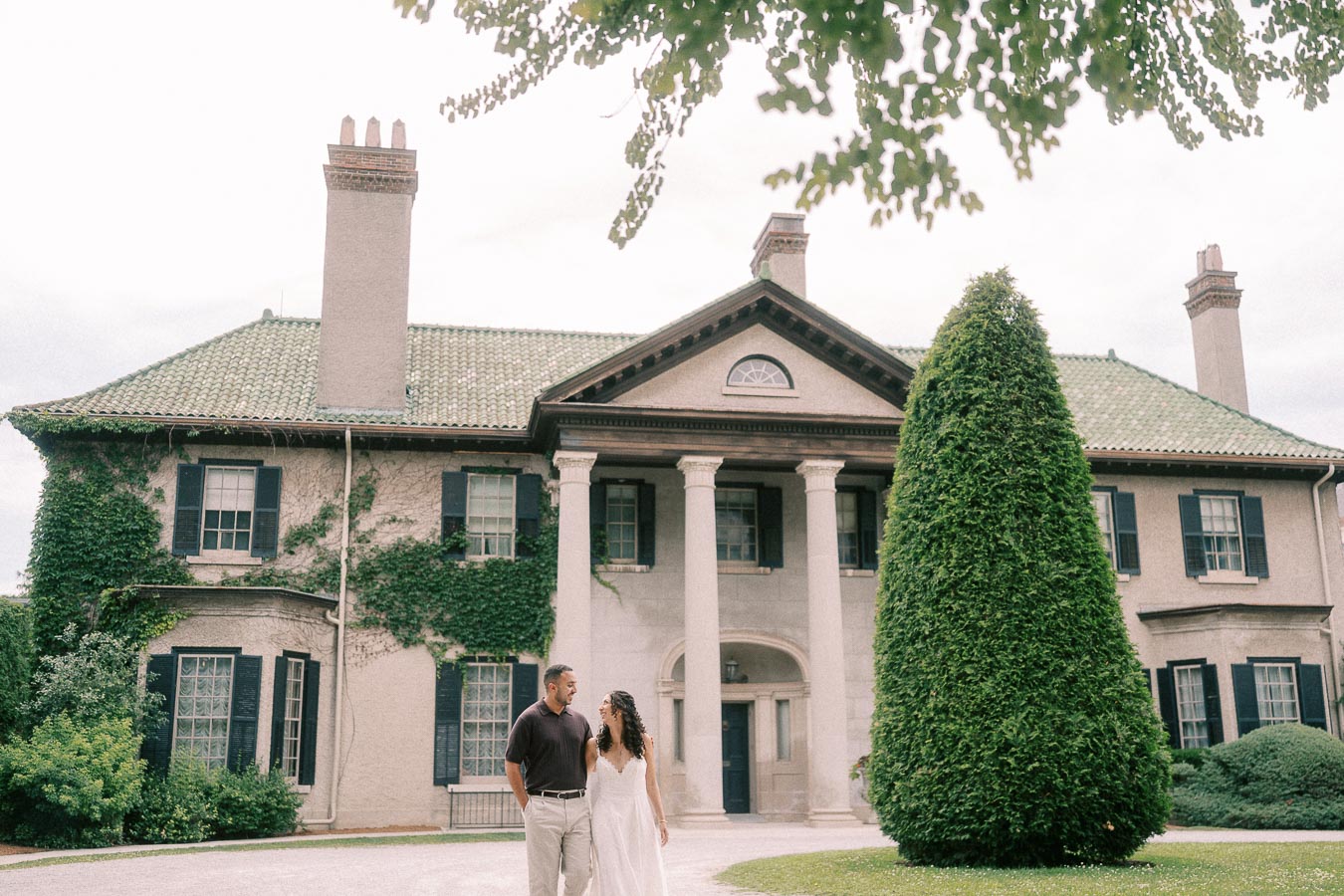 Parkwood Estate Engagement Photoshoot