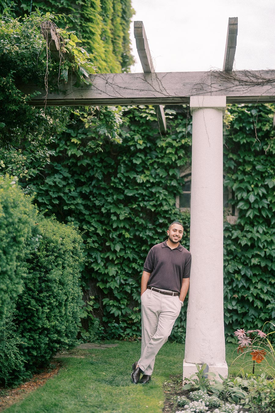Parkwood Estate Engagement Photoshoot