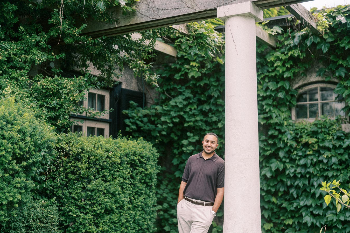 Parkwood Estate Engagement Photoshoot
