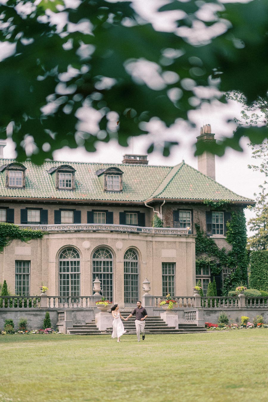 Parkwood Estate Engagement Photoshoot