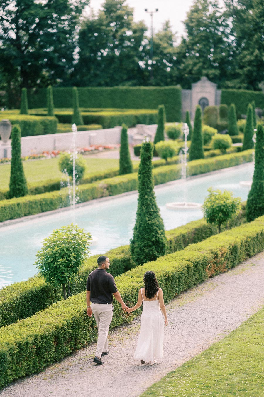 Parkwood Estate Engagement Photoshoot