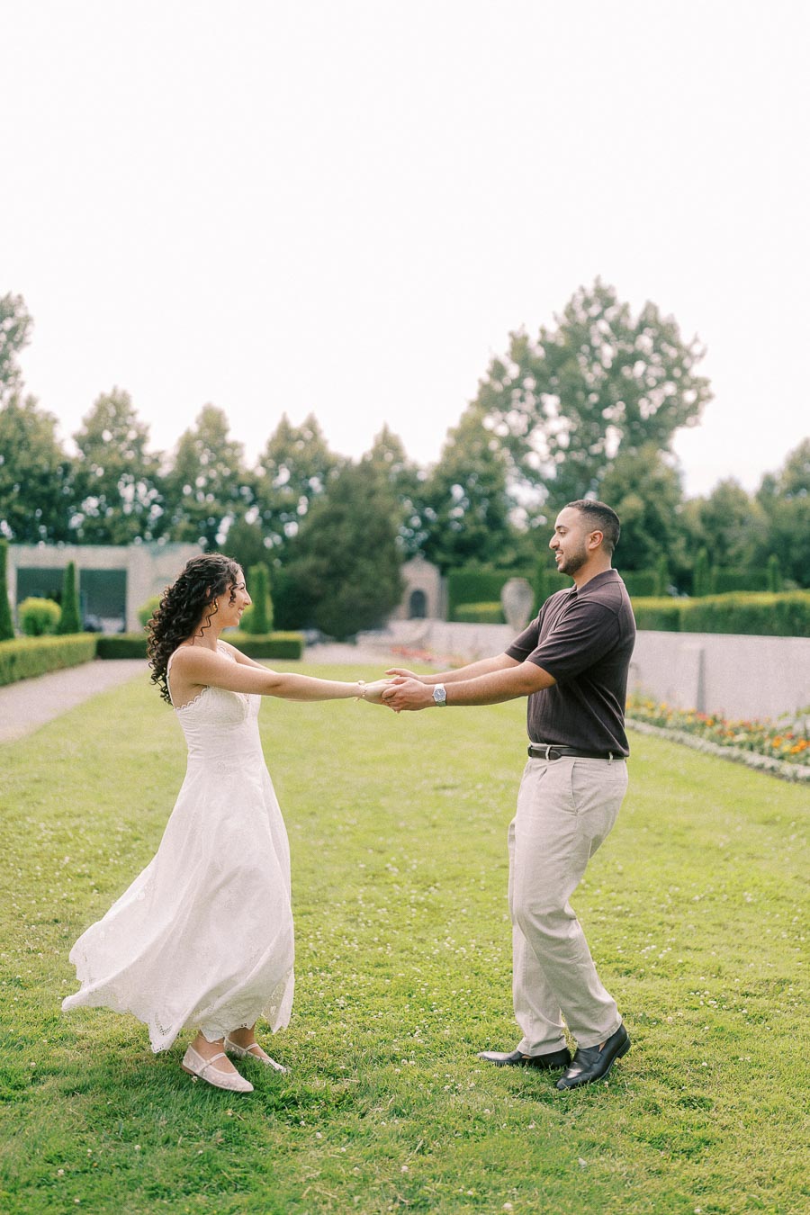 Parkwood Estate Engagement Photoshoot