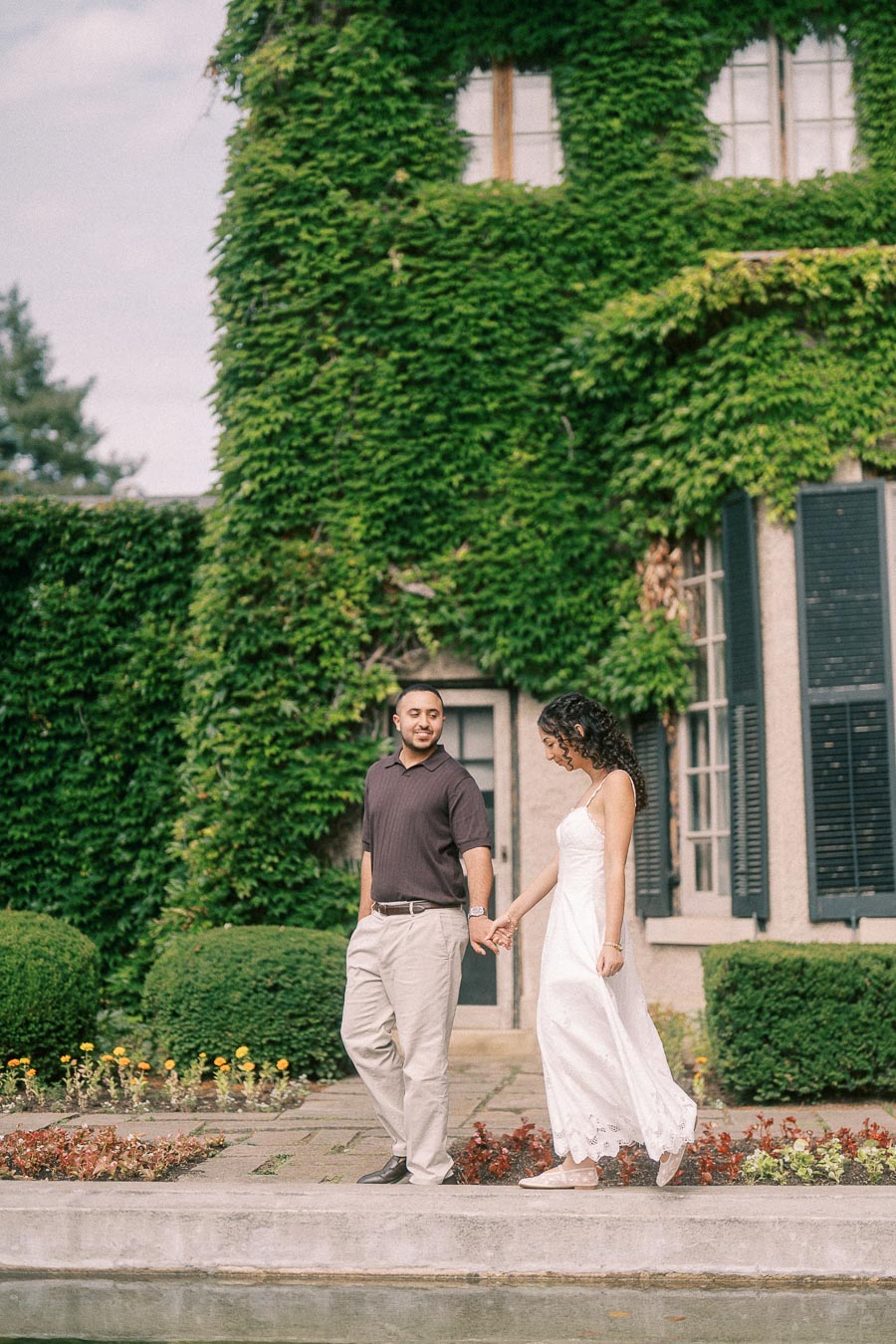 Parkwood Estate Engagement Photoshoot